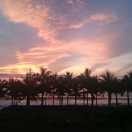 Coconut Beach Homestay Beinan Extérieur photo